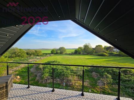 4 bedroom Detached house to let in Open Golf 2026 Boundary Close, Southport, PR8