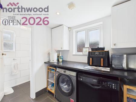 4 bedroom Semi-detached house to let in Open Golf 2026 Dunkirk Road, Birkdale, Southport, PR8