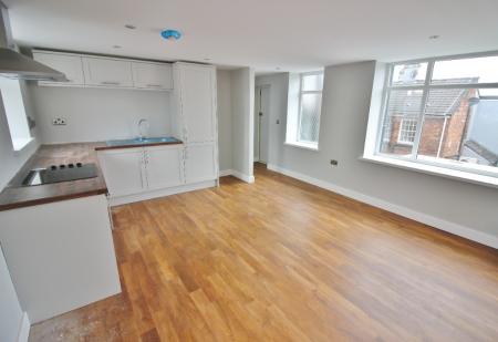 1 bedroom Flat to let in Gordon Street, Southport, PR9