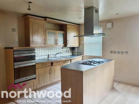 2 bedroom Flat for sale in St Helens Road, Ormskirk, L39