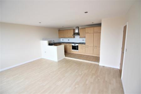 2 bedroom Flat to let in Eastbank Street, Southport, PR8