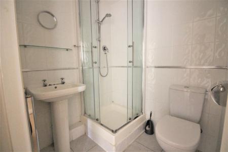 2 bedroom Flat to let in Eastbank Street, Southport, PR8