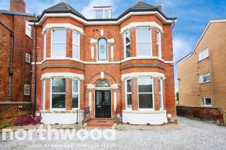 1 bedroom House share to let in Scarisbrick New Road, Southport, PR8