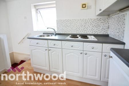 1 bedroom Flat to let in Raven Meols Lane, Formby, L37