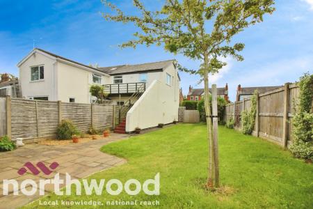 1 bedroom Flat to let in Raven Meols Lane, Formby, L37