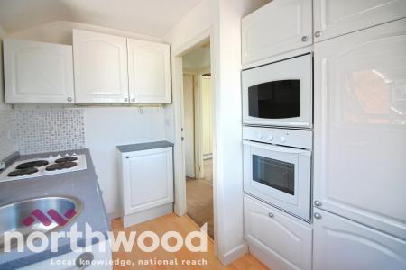 1 bedroom Flat to let in Raven Meols Lane, Formby, L37