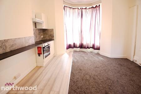 1 bedroom Flat to let in Bold Street, Southport, PR9