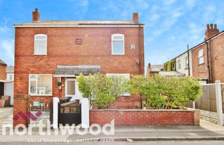 3 bedroom Semi-detached house to let in Stamford Road, Southport, PR8