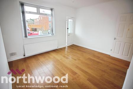 3 bedroom Semi-detached house to let in Stamford Road, Southport, PR8