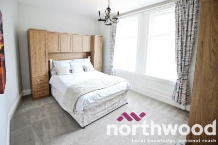 2 bedroom Flat to let in Promenade, Southport, PR9