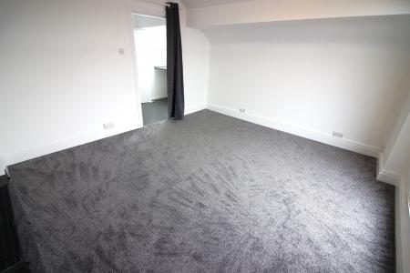 1 bedroom Flat to let in Sussex Road, Southport, PR9