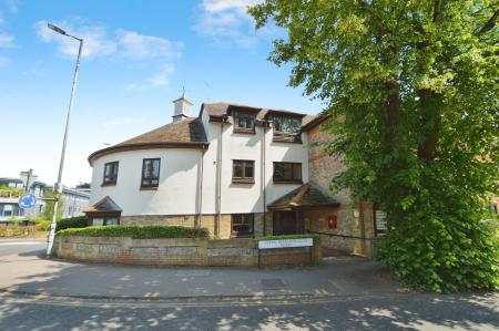 1 bedroom Retirement property for sale in Beaumonds, St Albans, AL1