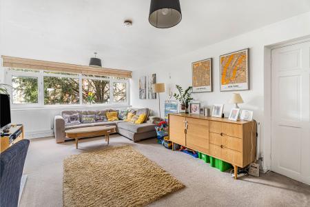 3 bedroom Flat for sale in Belmont Court, St Albans, AL1