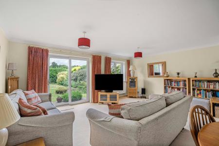 3 bedroom Terraced House for sale in Boissy Close, St Albans, AL4