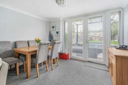 3 bedroom Terraced House for sale in Clinton End, Hemel Hempstead, HP2