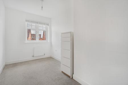 3 bedroom Terraced House for sale in Falcon Way, St Albans, AL4