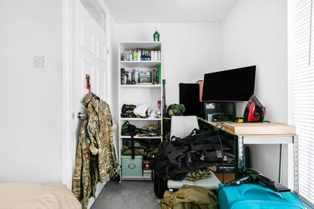 2 bedroom Flat for sale in High Street, Wheathampstead, AL4