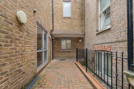 1 bedroom Flat for sale in Lattimore Road, St Albans, AL1