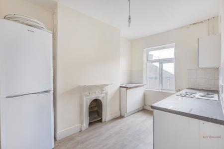 2 bedroom Mixed Use for sale in London Road, St Albans, AL1