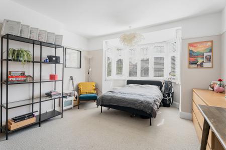 5 bedroom Semi-detached house for sale in Lynton Avenue, St Albans, AL1