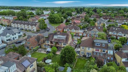 5 bedroom Semi-detached house for sale in Lynton Avenue, St Albans, AL1