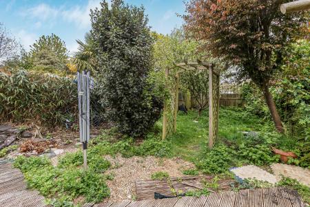 4 bedroom Semi-detached house for sale in Lynton Avenue, St Albans, AL1