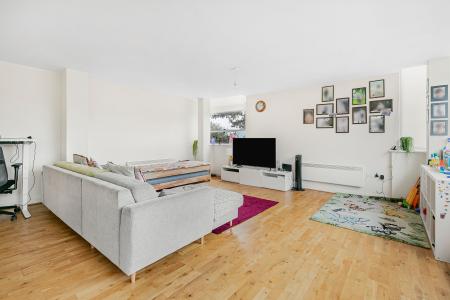 2 bedroom Flat for sale in Newsom Place, St Albans, AL1
