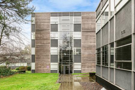 2 bedroom Flat for sale in Newsom Place, St Albans, AL1