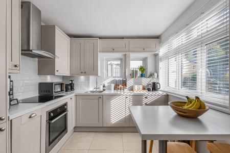 2 bedroom Maisonette for sale in Old London Road, St Albans, AL1