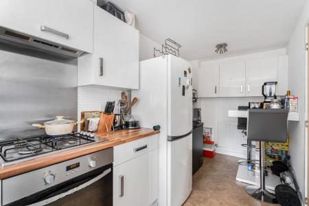 4 bedroom Terraced House for sale in Penn Way, Welwyn Garden City, AL7