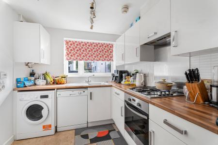 4 bedroom Terraced House for sale in Penn Way, Welwyn Garden City, AL7