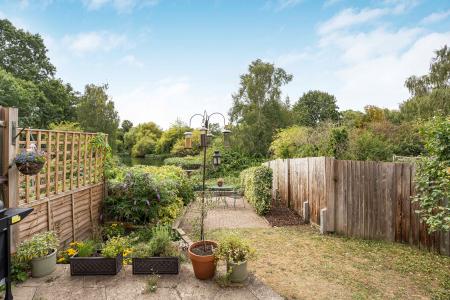 1 bedroom End of terrace house for sale in Riverside Road, St Albans, AL1