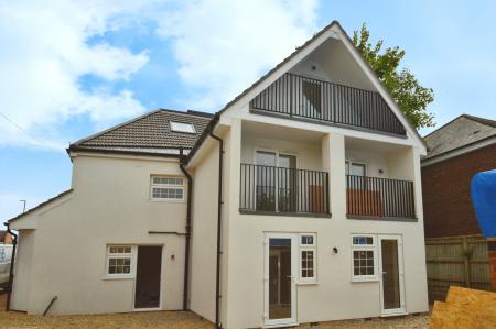 Frogmore, Frogmore, AL2