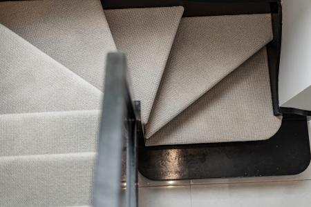 5 bedroom Detached house to let in Highfield Lane, St Albans, AL4