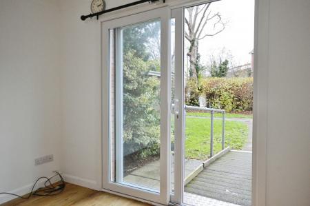 2 bedroom Flat to let in Endymion Mews, Hatfield, AL10