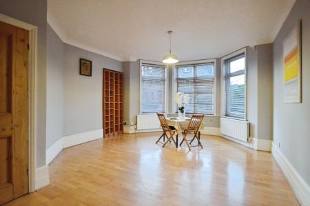 1 bedroom Ground floor maisonette to let in Beaconsfield Road, St Albans, AL1