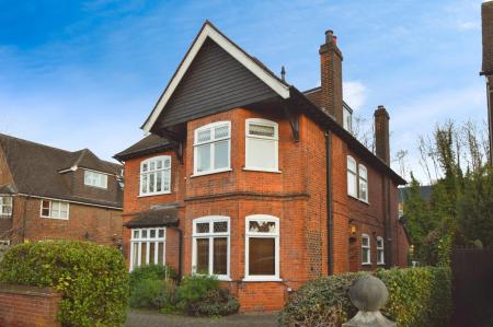 Beaconsfield Road, St Albans, AL1