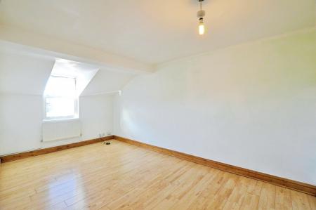 2 bedroom Detached house to let in Laurel Road, St Albans, AL1