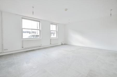 2 bedroom Detached house to let in Laurel Road, St Albans, AL1