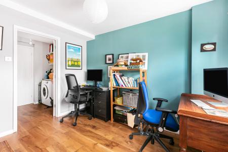 3 bedroom Link detached house to let in Longacres, St Albans, AL4