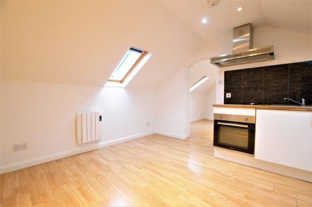 1 bedroom Flat to let in Catherine Street, St Albans, AL3