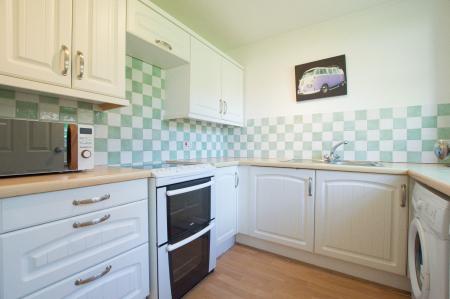2 bedroom Flat to let in Milford Road, St Albans, AL4