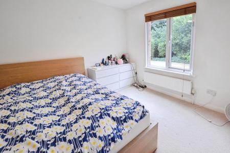 2 bedroom Flat to let in Lattimore Road, St Albans, AL1