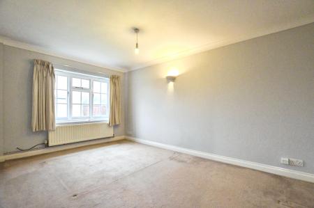 2 bedroom Maisonette to let in Welclose Street, St Albans, AL3