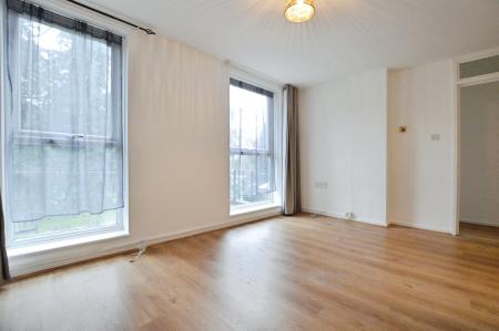 2 bedroom Flat to let in Bohemia, Hemel Hempstead, HP2