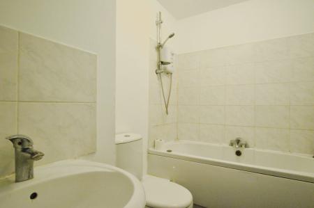 2 bedroom Flat to let in Bohemia, Hemel Hempstead, HP2