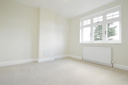 3 bedroom Detached house to let in Watford Road, St Albans, AL2