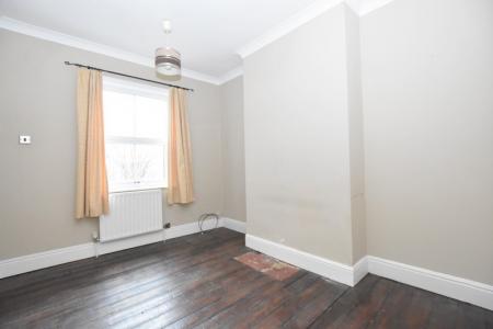 2 bedroom Terraced House for sale in Ashfields New Road, Newcastle-under-Lyme, ST5