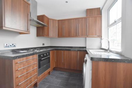 2 bedroom Terraced House for sale in Ashfields New Road, Newcastle-under-Lyme, ST5