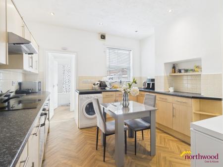 2 bedroom Terraced House for sale in Birks Street, Stoke-on-Trent, ST4